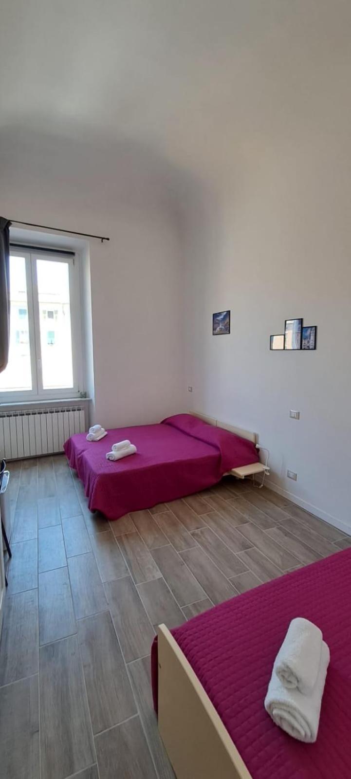 Il Porto Hotell Genua Rum bild