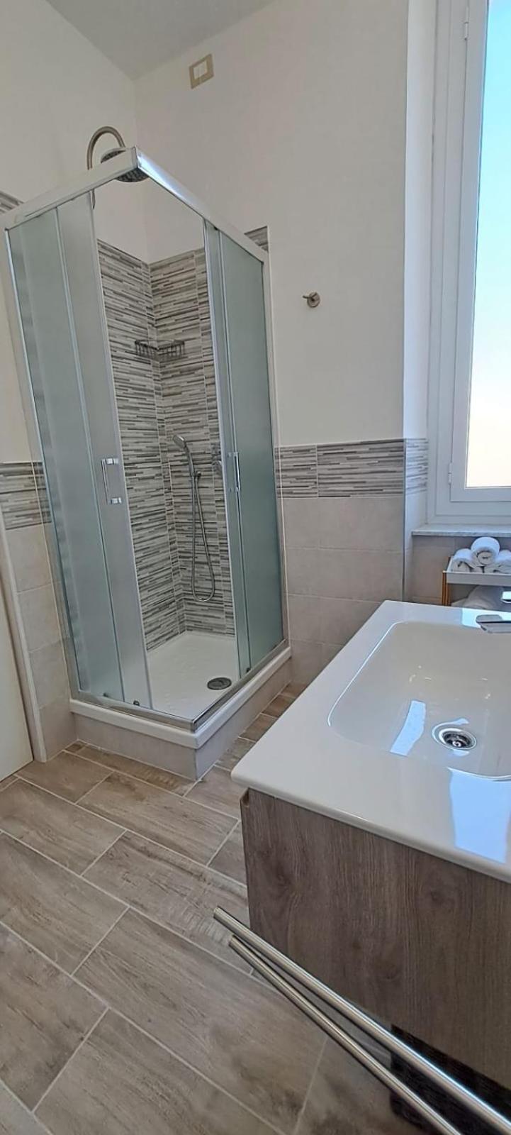 Il Porto Hotell Genua Exteriör bild